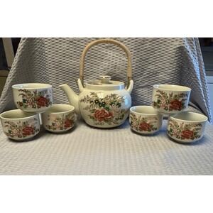 Vintage 8 Piece Japanese Made Floral Tea Set, Teapot With Lid‎ And 6 Tea Cups